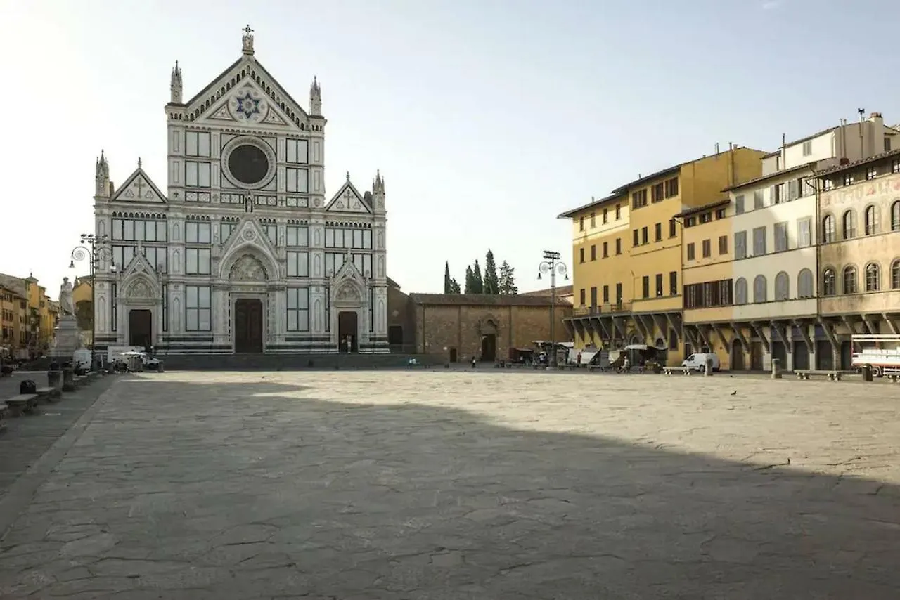Step To Duomo And All The Sights From Refurbished Apartment Florence Italy
